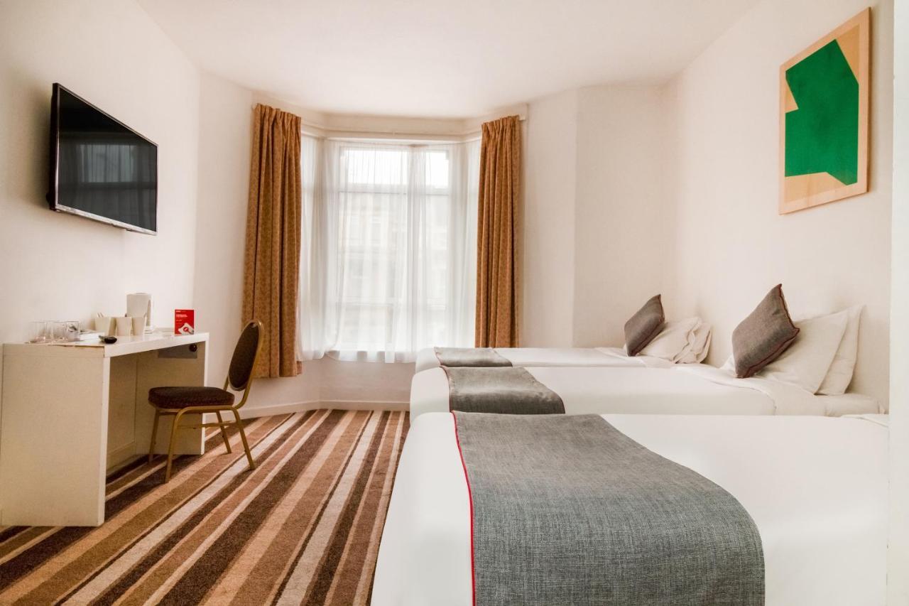 Oyo Flagship Cardiff Central Hotel Екстериор снимка